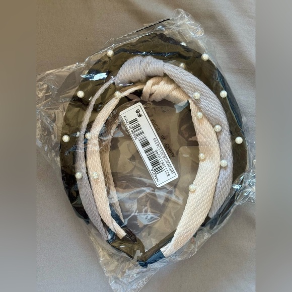 2/$15 - Pearl-Embellished Knotted Headband - New - Picture 2 of 3